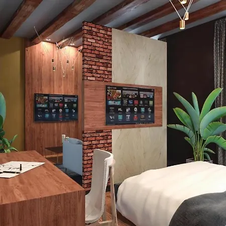 Bed & Breakfast Dimora Frattina Rome