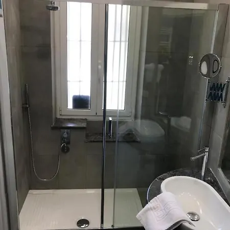 Bed & Breakfast Dimora Frattina Rom