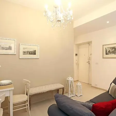 Dimora Frattina Bed & Breakfast Rom