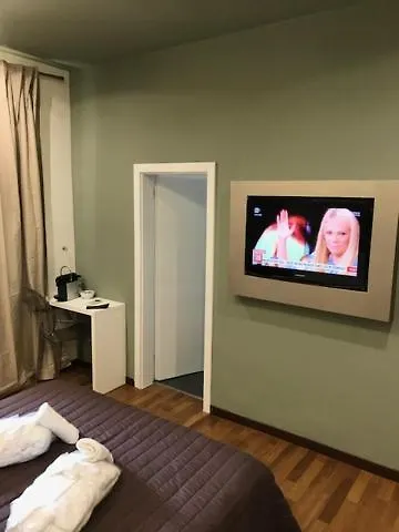 Dimora Frattina 4*
